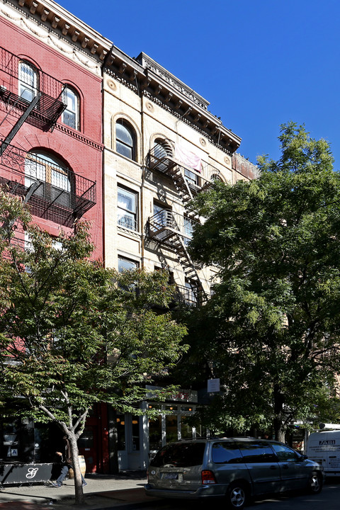 11 Carmine St in New York, NY - Foto de edificio