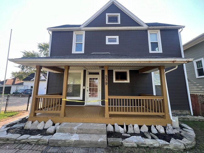 property at 539 W Jefferson St