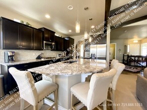 7215 Rim Bluff Ln in Colorado Springs, CO - Building Photo - Building Photo