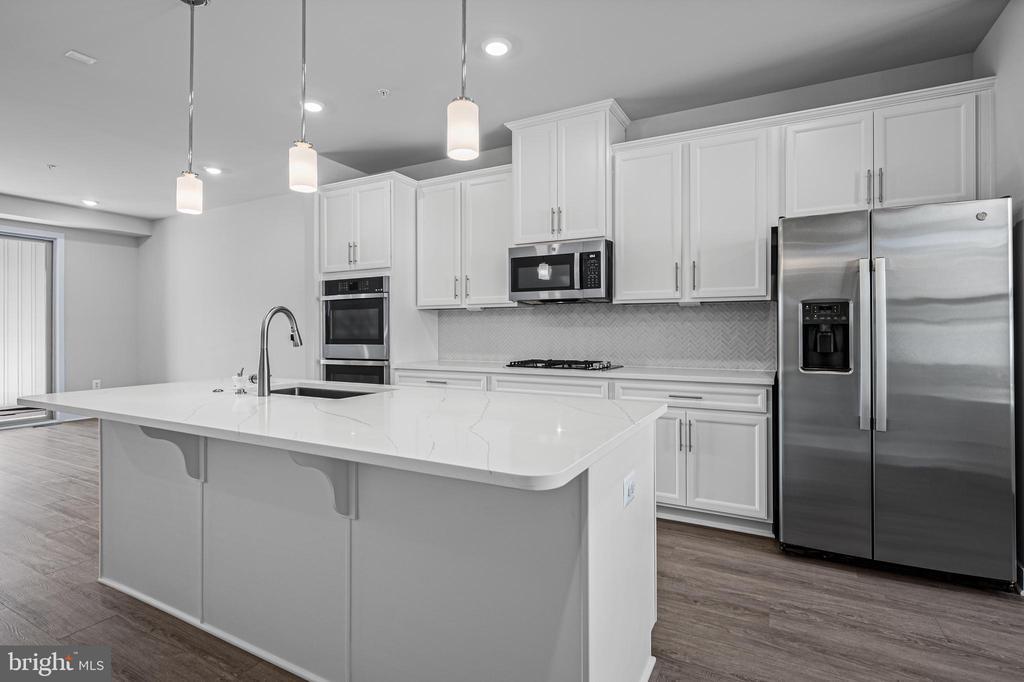 3505 Lucca Ln in Ellicott City, MD - Building Photo