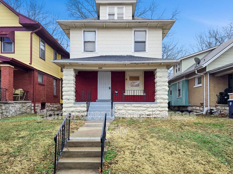 2833 Olive St in Kansas City, MO - Foto de edificio