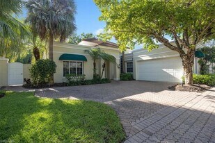3722 Rachel Ln in Naples, FL - Building Photo