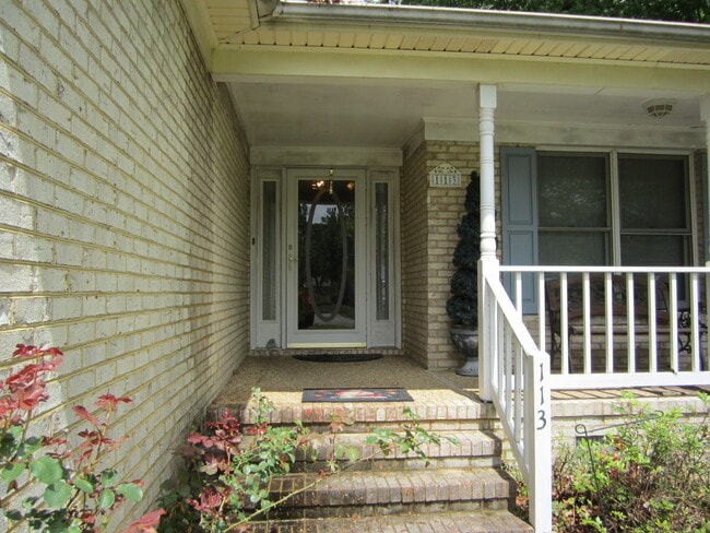 113 Runaway Ln in Yorktown, VA - Building Photo - Building Photo