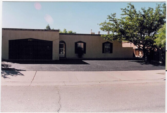 property at 2817 Palo Verde Dr NE
