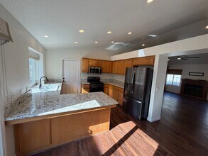 4374 Woodmere Rd in Orcutt, CA - Building Photo - Building Photo