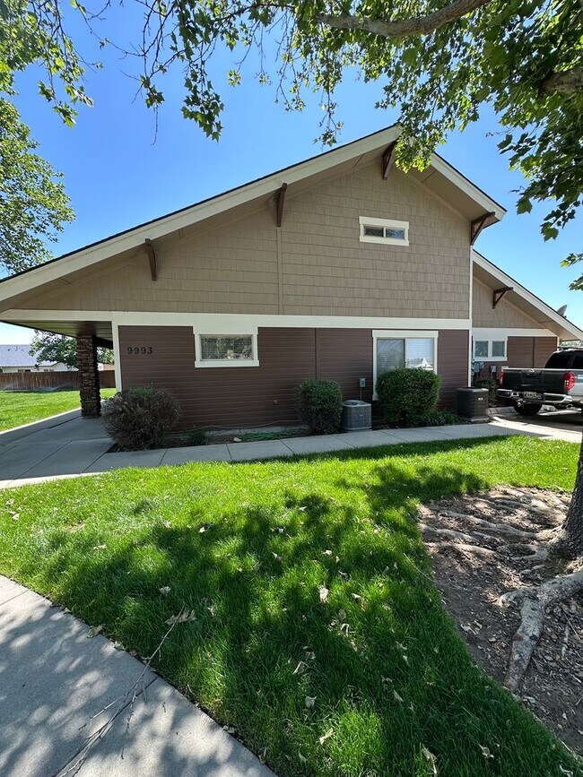 property at 9993 W Rosecroft Ct