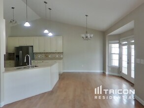 1125 Winter Lake Dr in Fenton, MO - Building Photo - Building Photo