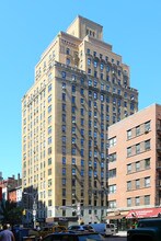 200 W 15th St in New York, NY - Foto de edificio - Building Photo