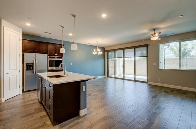 2935 N Leya Dr in Fresno, CA - Building Photo - Building Photo