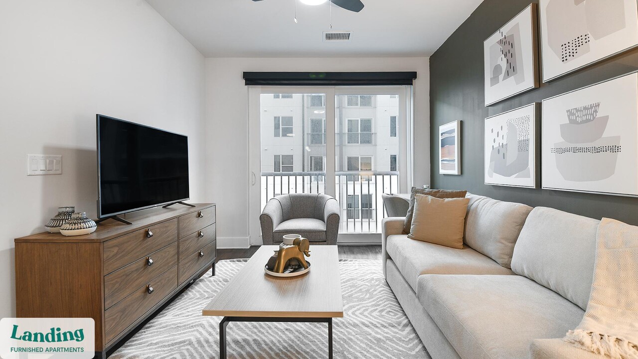 480 N Orange Ave in Orlando, FL - Foto de edificio