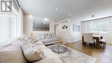 30 Paperbirch Dr in Toronto, ON - Building Photo - Building Photo