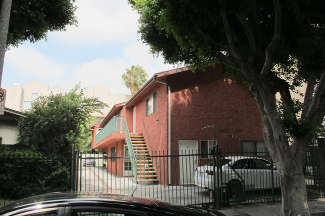 1237 N Cherokee Ave in Los Angeles, CA - Building Photo - Building Photo