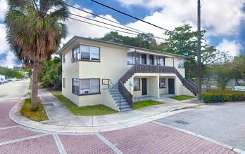 318 N Sapodilla Ave in West Palm Beach, FL - Building Photo - Building Photo