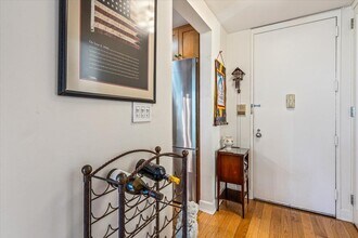 300 Albany St in New York, NY - Building Photo - Building Photo