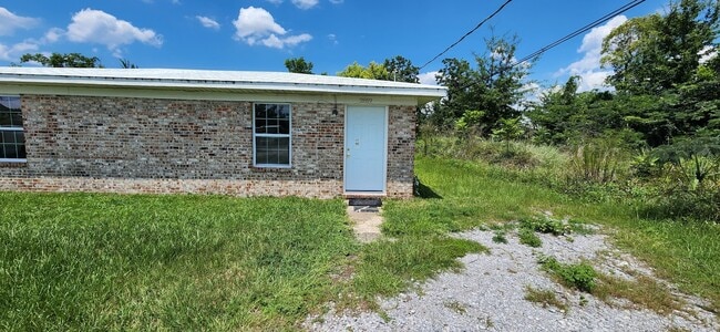 2817 Wakulla Ave