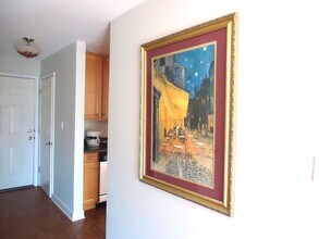 2423 N Kennicott Dr in Arlington Heights, IL - Building Photo - Building Photo