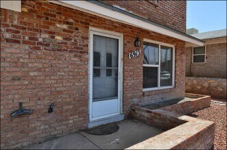 6913 Pamlico Dr in El Paso, TX - Building Photo - Building Photo