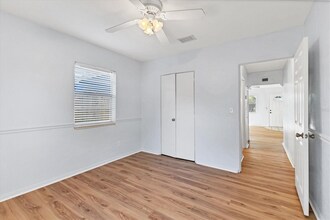 2803 10th Ave W in Bradenton, FL - Building Photo - Building Photo