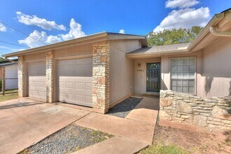 1905 Thornton Ln in Georgetown, TX - Building Photo - Building Photo