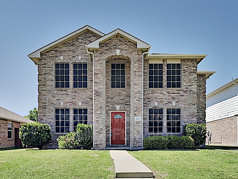1709 Terrell Dr in Allen, TX - Foto de edificio
