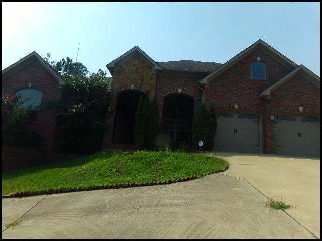 property at 111 Chelle Ln
