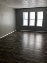 902 NE Tortoise Dr in Lawton, OK - Building Photo - Building Photo