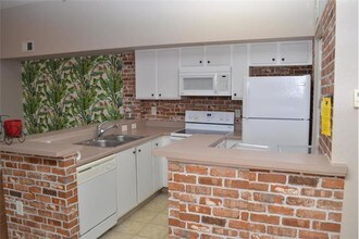 171 SW Palm Dr in Port St. Lucie, FL - Building Photo - Building Photo