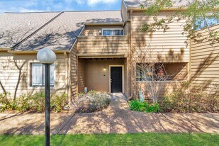 12823 Briarwest Cir in Houston, TX - Building Photo