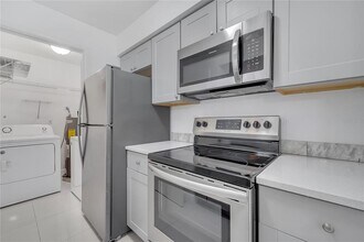 3036 Parkway Blvd in Kissimmee, FL - Building Photo - Building Photo