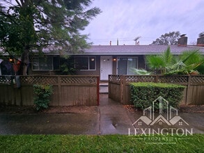 5023 Bremner Way in Sacramento, CA - Building Photo - Building Photo