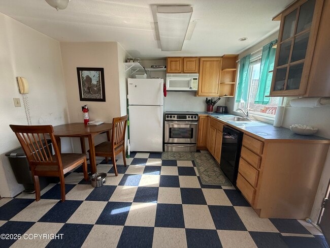 property at 1770 2nd Ave