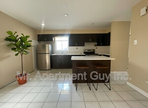 30 William St in Hamilton, ON - Building Photo - Building Photo