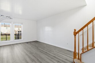 3084 Village Cir in Ann Arbor, MI - Building Photo - Building Photo