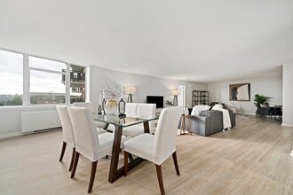 280 Boylston St in Newton, MA - Building Photo - Building Photo