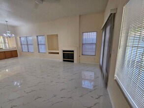 7990 Nookfield Dr in Las Vegas, NV - Building Photo - Building Photo