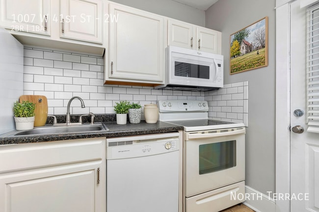 1007 W 41st St in Kansas City, MO - Building Photo - Building Photo