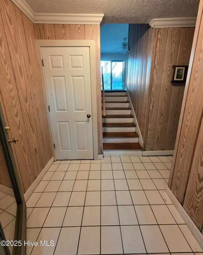 107 Driftwood Ct in Wrightsville Beach, NC - Building Photo - Building Photo