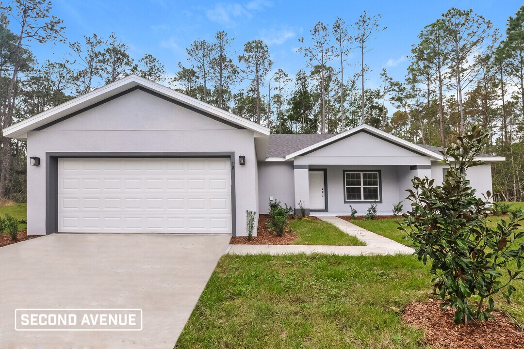 19 Renmont Ct in Palm Coast, FL - Building Photo