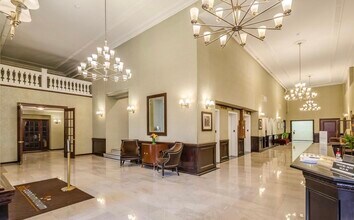 1324 Locust St, Unit 404 in Philadelphia, PA - Building Photo - Building Photo