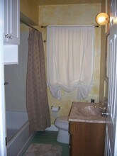 4023 Berdina Rd in Castro Valley, CA - Building Photo - Building Photo