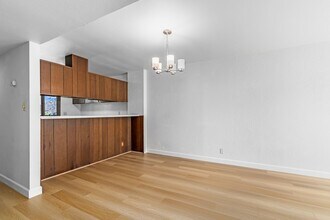 1115 Camino Del Valle-Unit -1115 Camino Del Valle in Alameda, CA - Building Photo - Building Photo