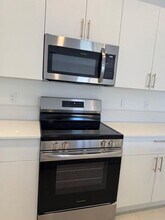 3008 Park Pl in Dania Beach, FL - Building Photo - Building Photo