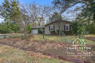 1248 Winchester Dr in Charleston, SC - Building Photo