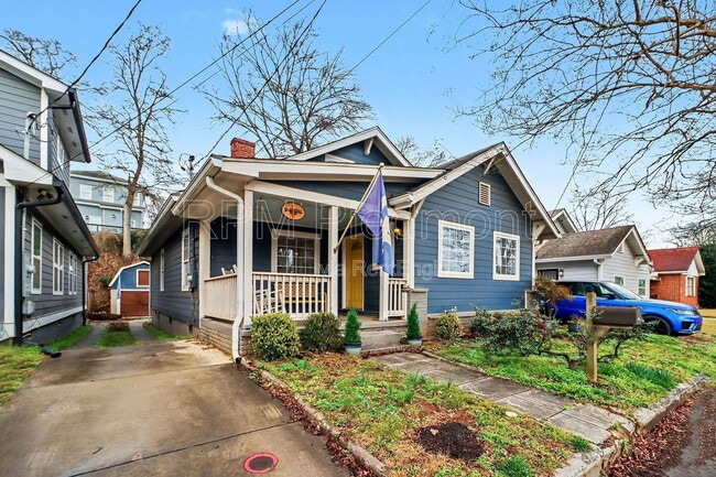 property at 160 Ormond St SE