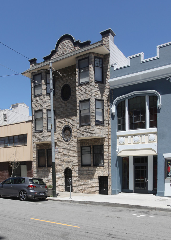 74 Page St in San Francisco, CA - Foto de edificio - Building Photo