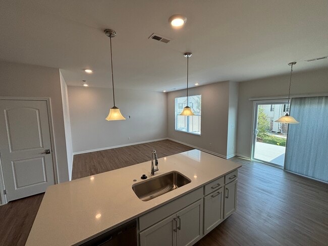 1502 Salt Springs Dr in Saline, MI - Building Photo - Building Photo