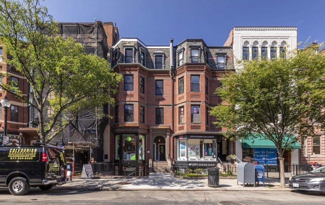 169 Newbury St, Unit PH1 in Boston, MA - Building Photo