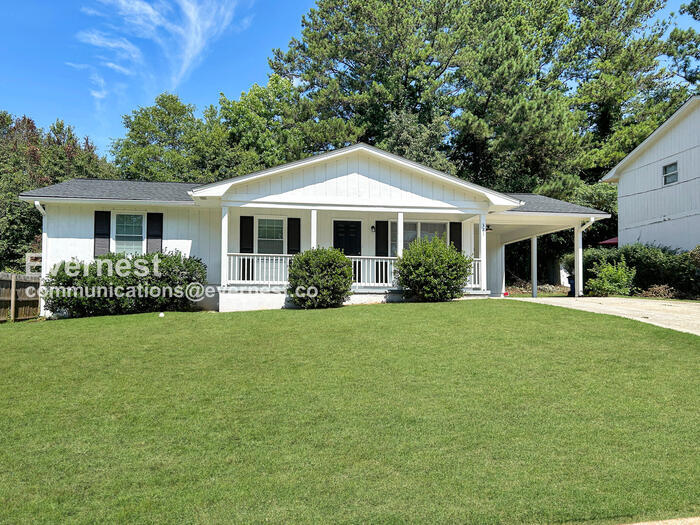 321 Wilson Mill Rd SW in Atlanta, GA - Building Photo