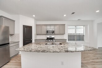 20230 Creekdale Bend Dr in Cypress, TX - Building Photo - Building Photo