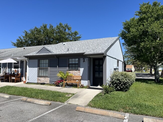 property at 1138 Fairvilla Dr
